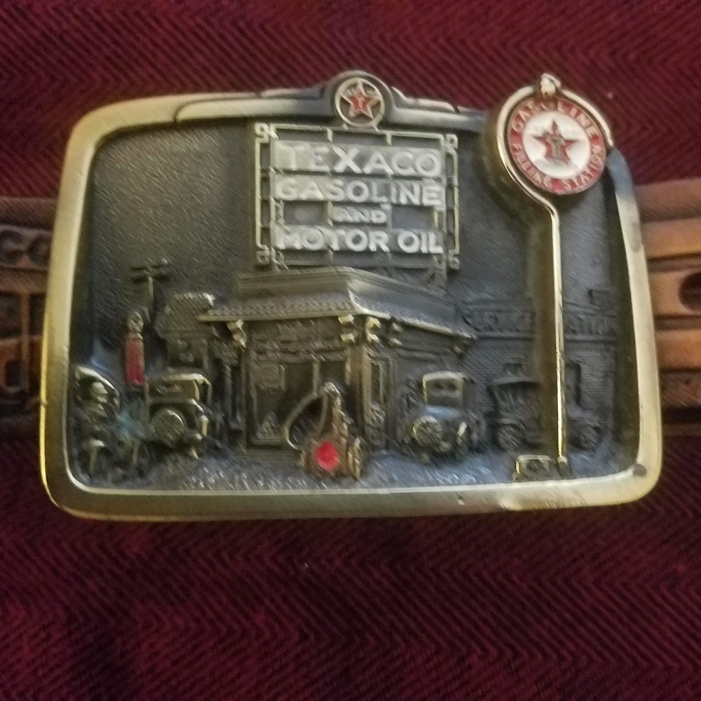 Vintage Texaco Tooled Leather Belt w/Brass Buckle